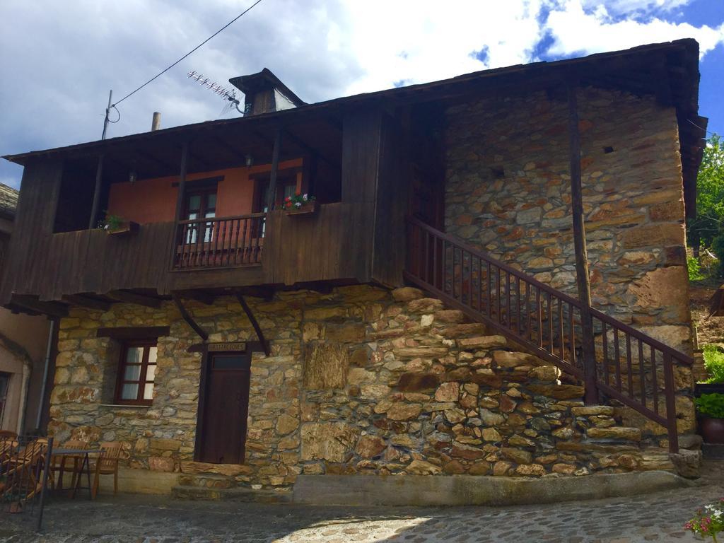 Hotel Rural El Lagar De Las Medulas Orellan Exterior photo