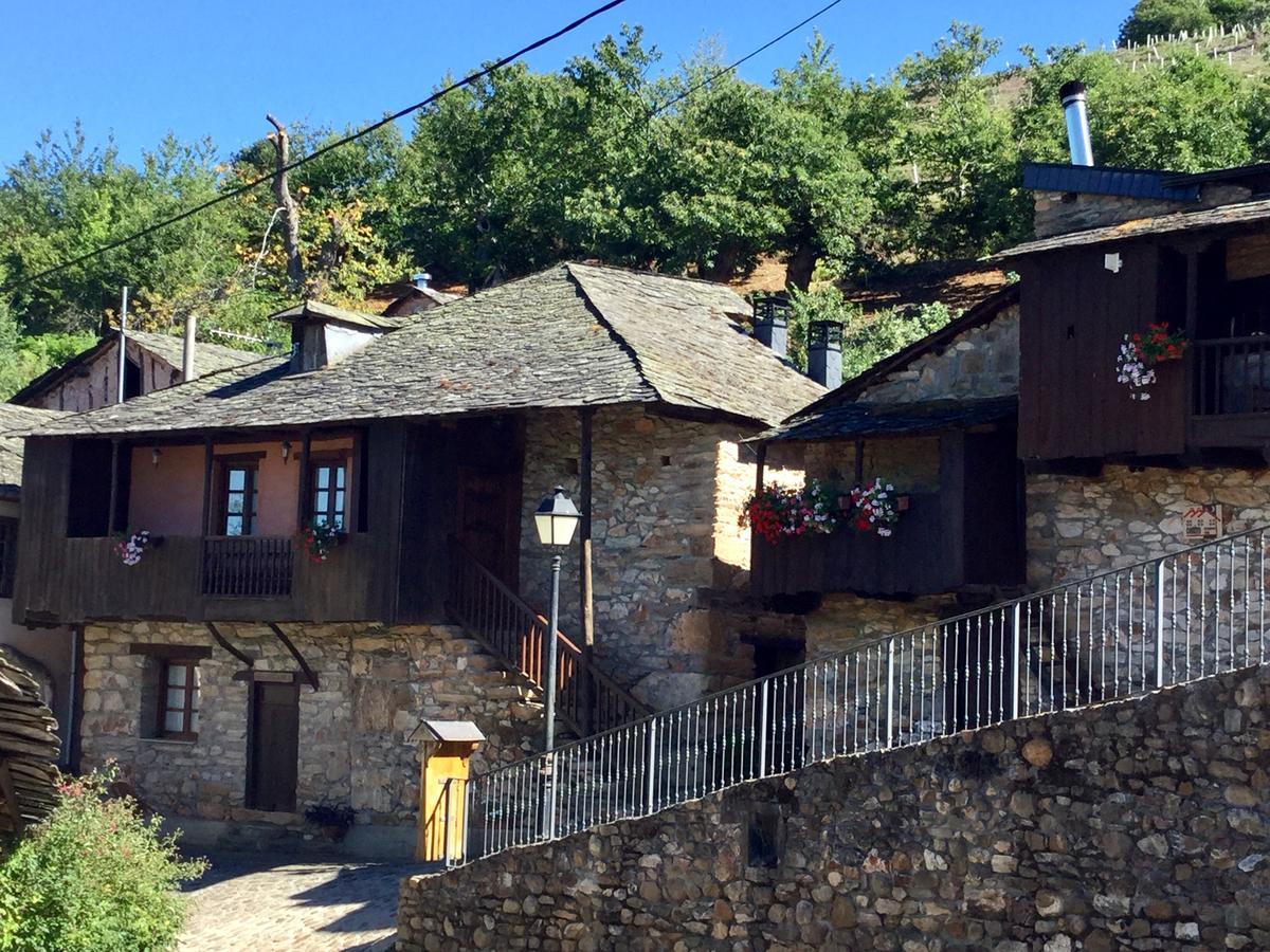 Hotel Rural El Lagar De Las Medulas Orellan Exterior photo